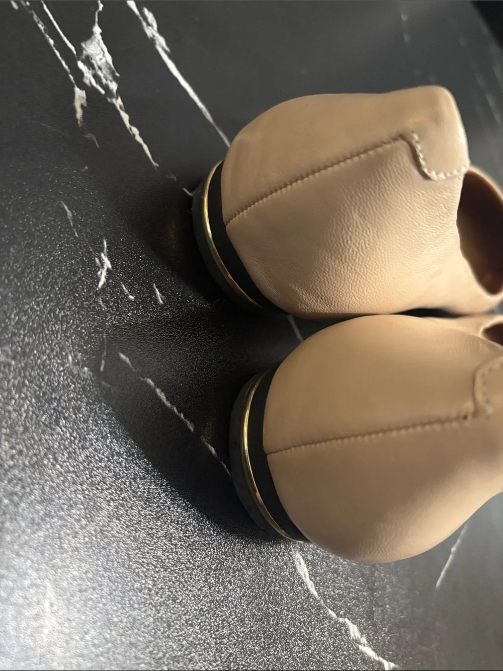 Isaac Mizrahi Two-Tone Pointed Flats in Black & Beige